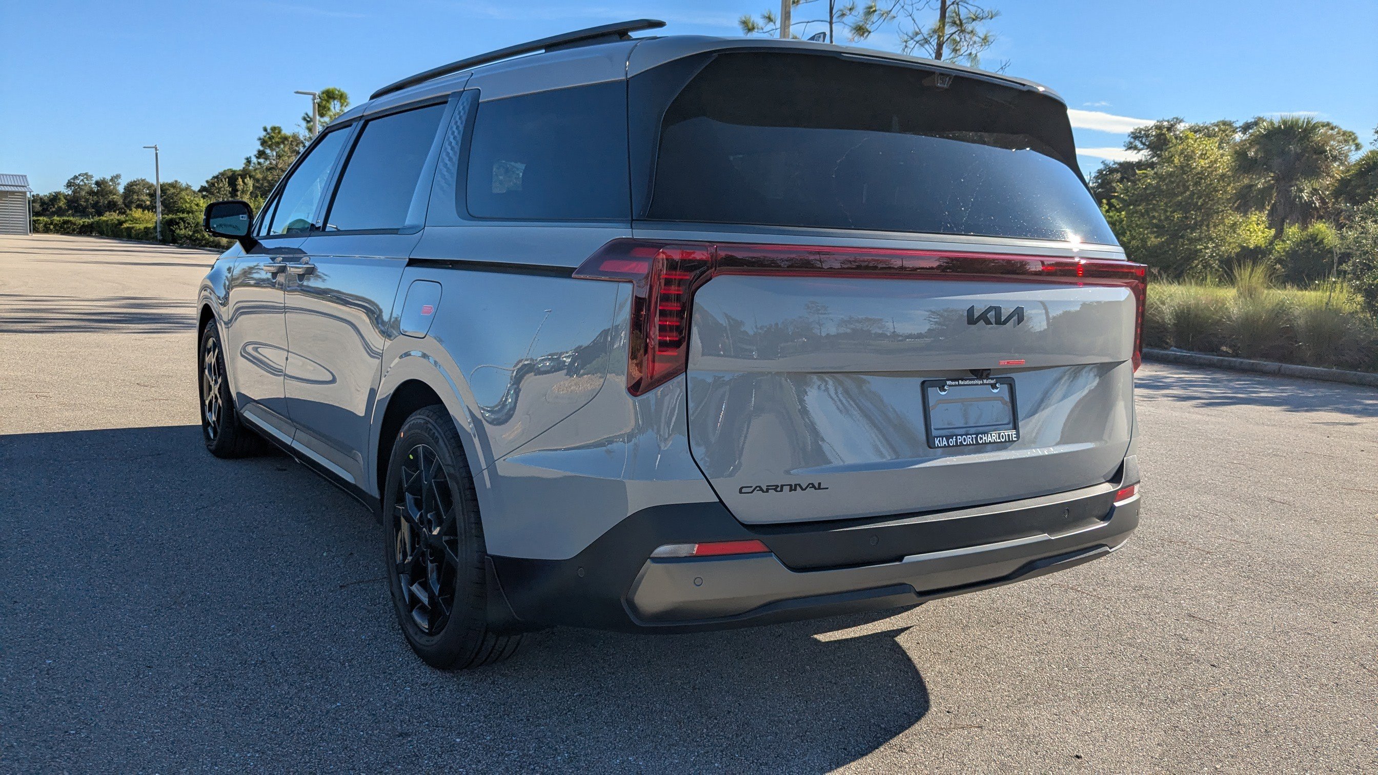 New 2026 Kia Carnival SX Prestige image 7
