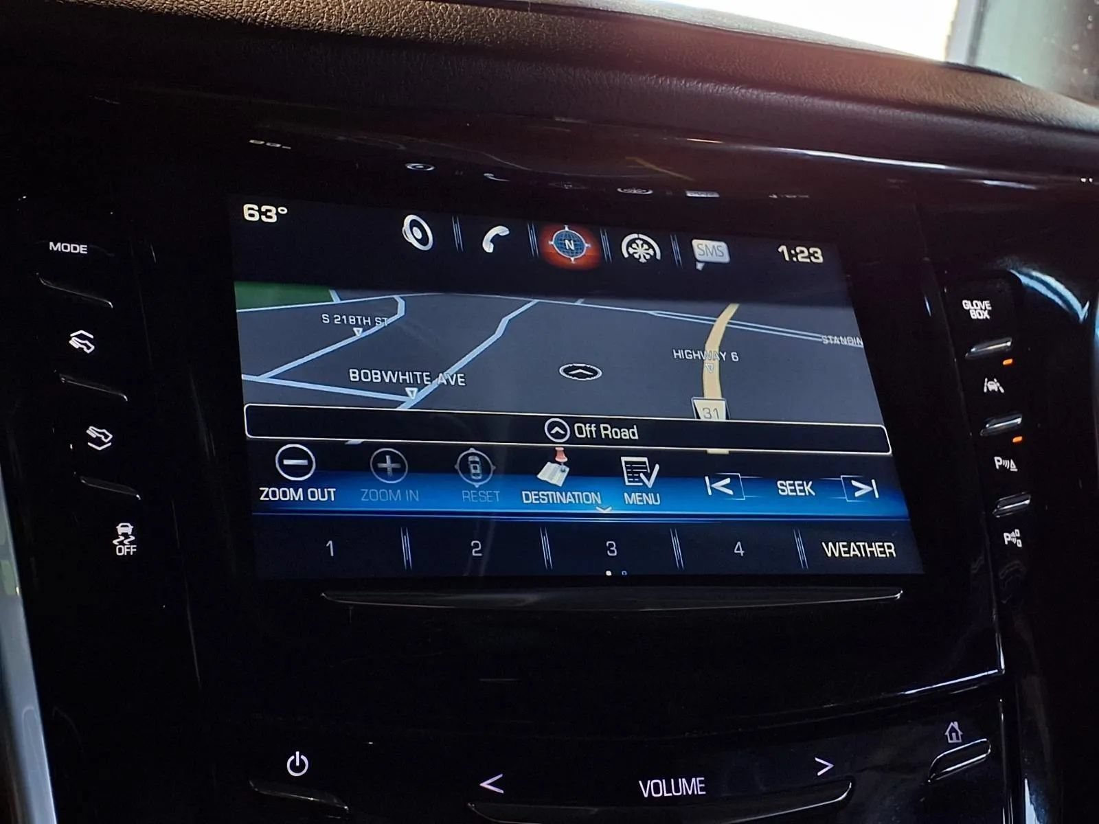 Used 2020 Cadillac Escalade Luxury AWD/4WD image 24