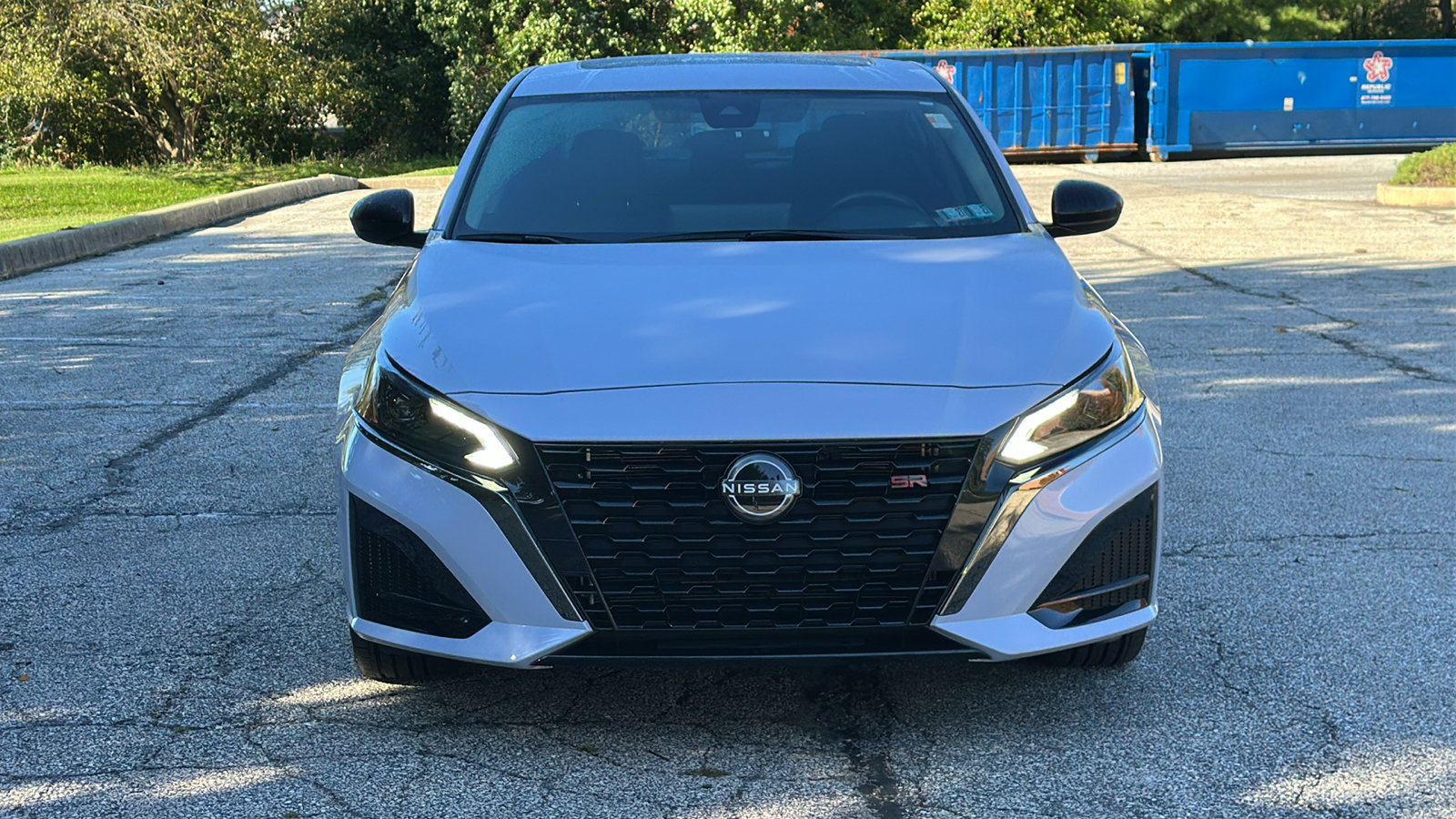 Certified 2023 Nissan Altima 2.5 SR w/ SR Premium Package AWD/4WD image 3
