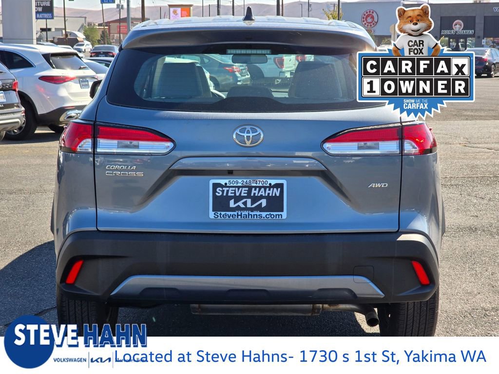 Used 2023 Toyota Corolla Cross L image 4