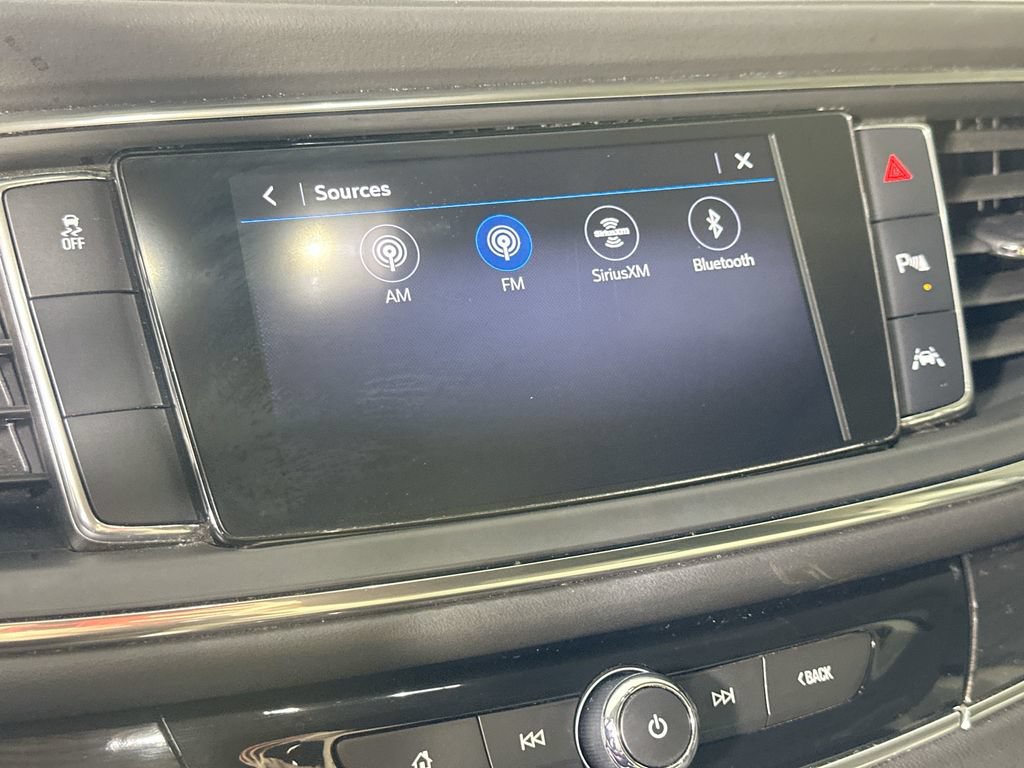 Used 2020 Buick Enclave Premium w/ Sun and Sites Package FWD image 30
