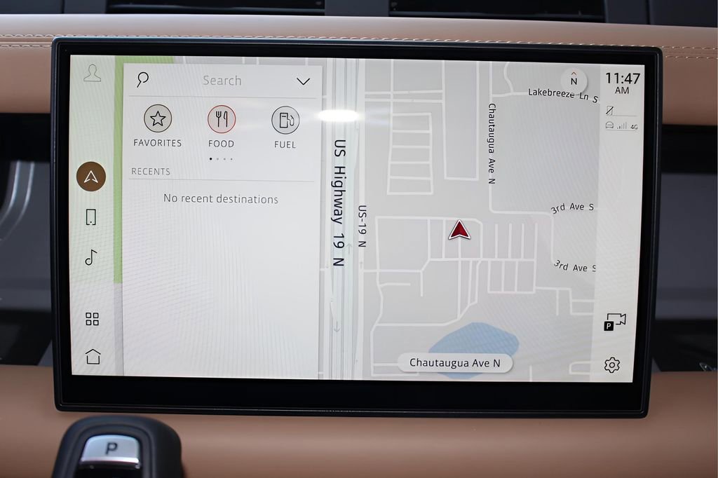 Used 2025 Land Rover Defender 110 V8 image 24