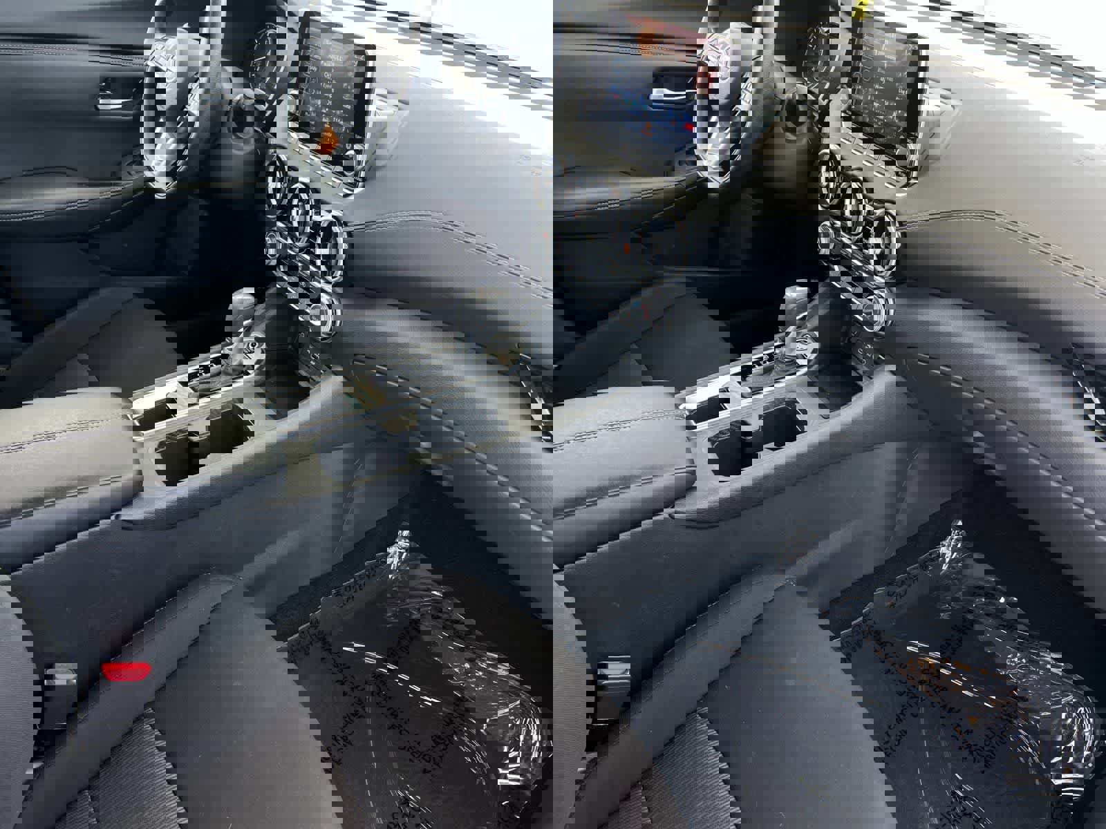 Used 2025 Nissan Sentra SV image 16