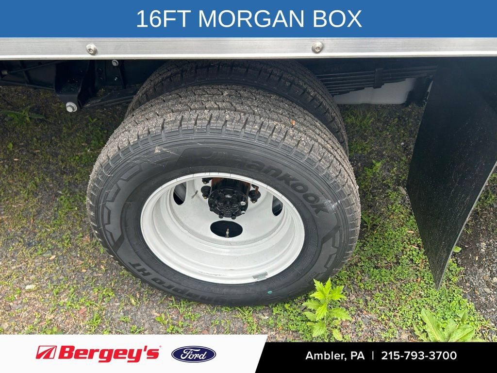 New 2027 Ford E-450 and Econoline 450 Super Duty w/ Driver's Safety Package RWD image 19