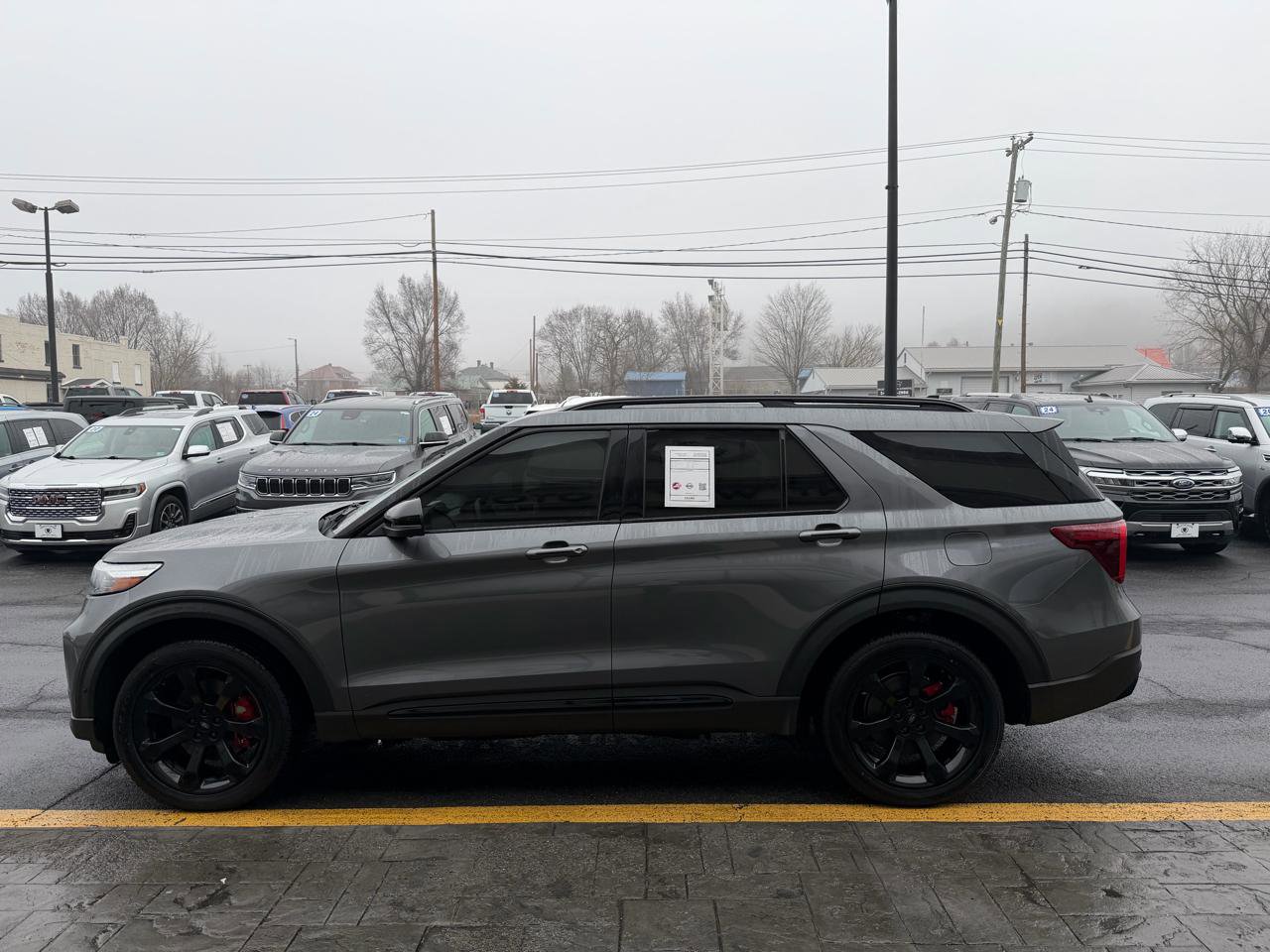 Used 2021 Ford Explorer ST w/ Equipment Group 401A image 5