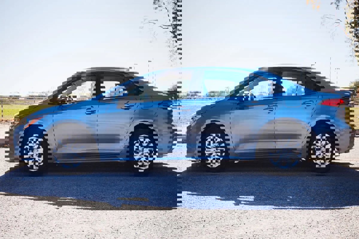 Used 2023 Toyota Corolla LE image 9