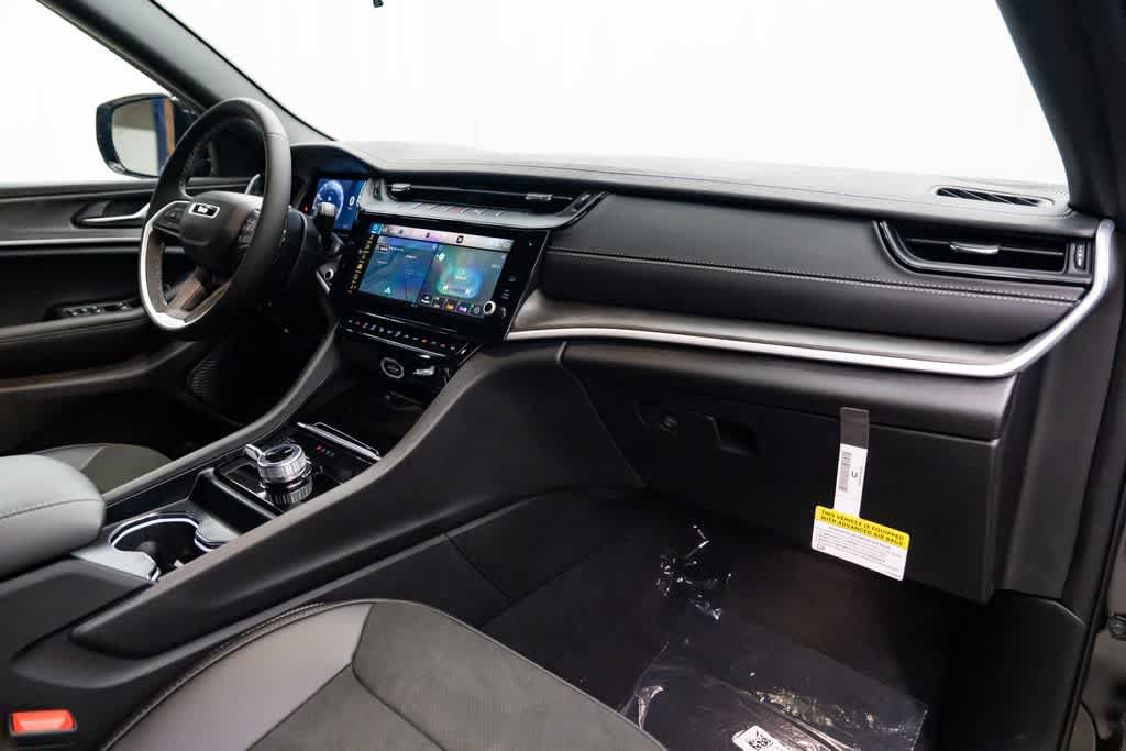 New 2026 Jeep Grand Cherokee L 4WD image 31