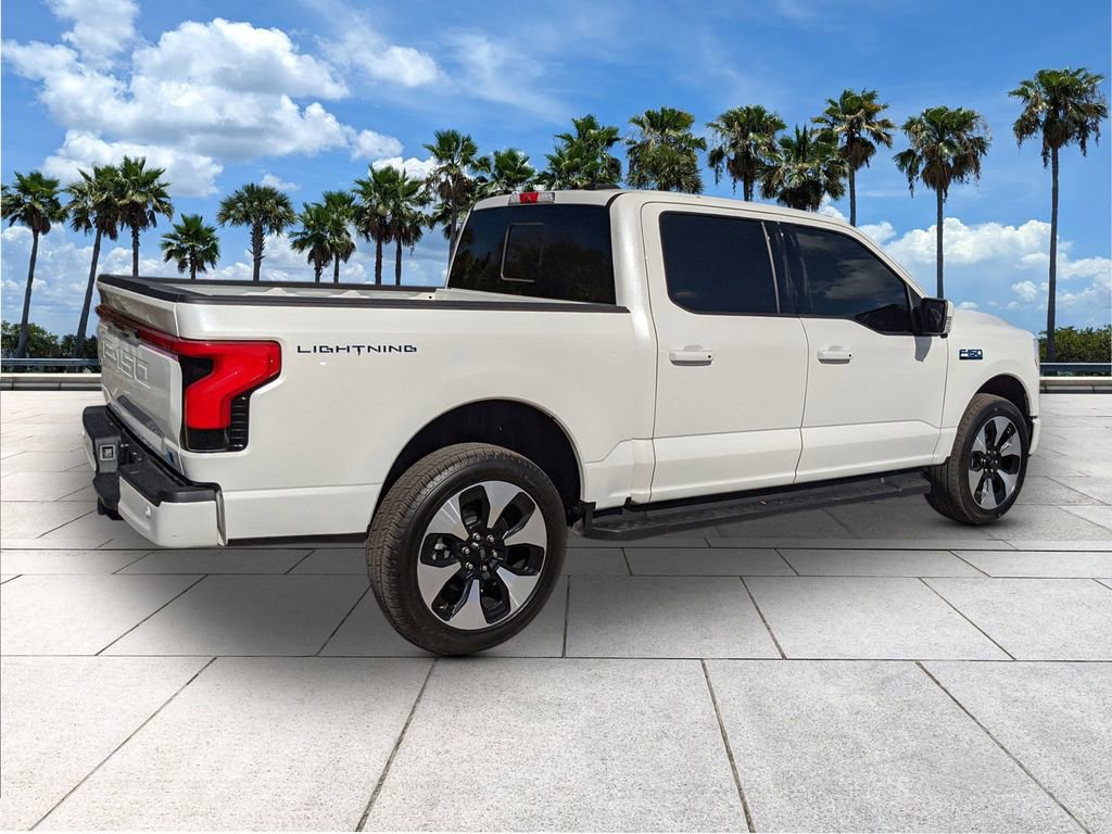 Used 2024 Ford F150 Lightning Platinum image 9
