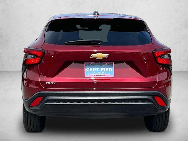 Used 2024 Chevrolet Trax LS FWD image 4