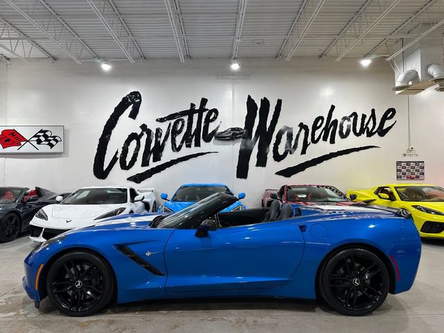 Used 2014 Chevrolet Corvette Stingray Convertible w/ 2LT Preferred Equipment Group RWD image 2
