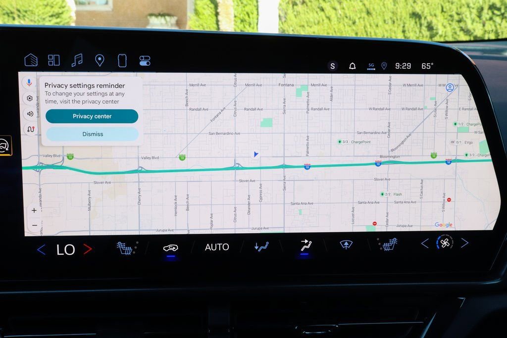 Used 2025 Chevrolet Equinox EV RS image 28