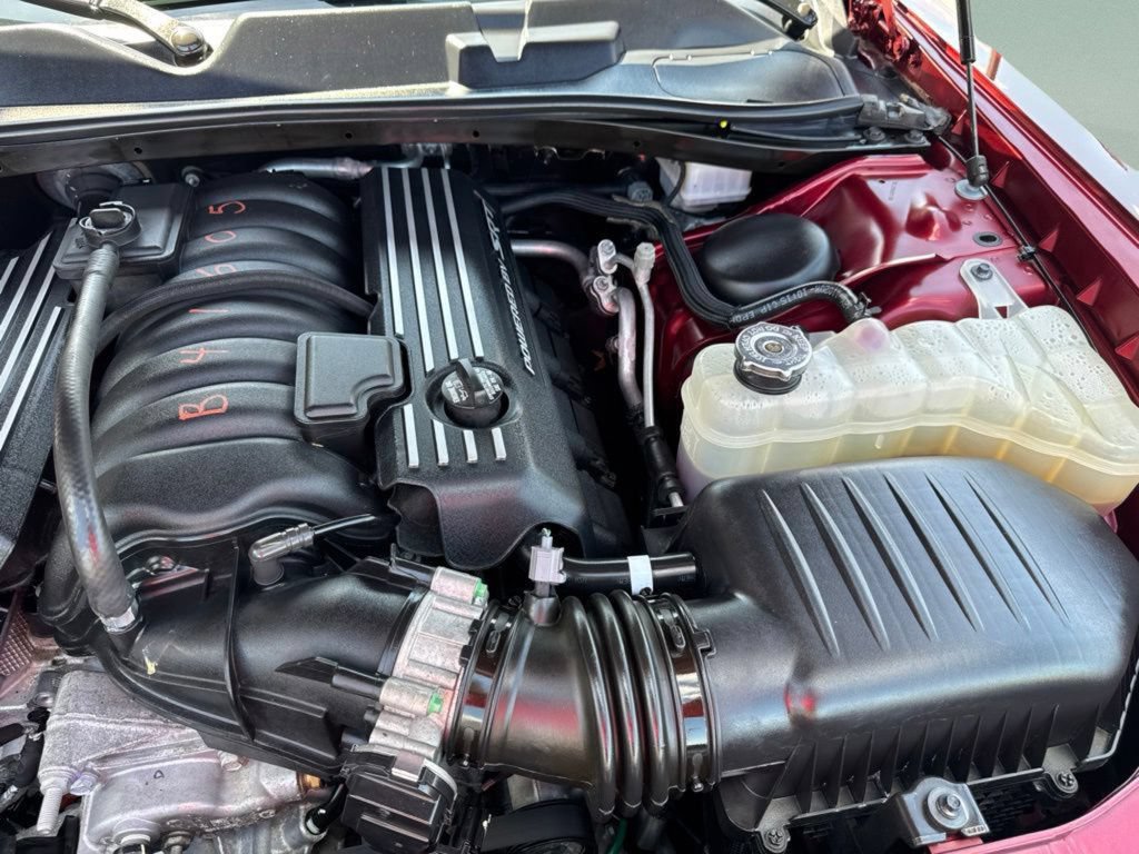 Used 2022 Dodge Challenger R/T Scat Pack RWD image 26