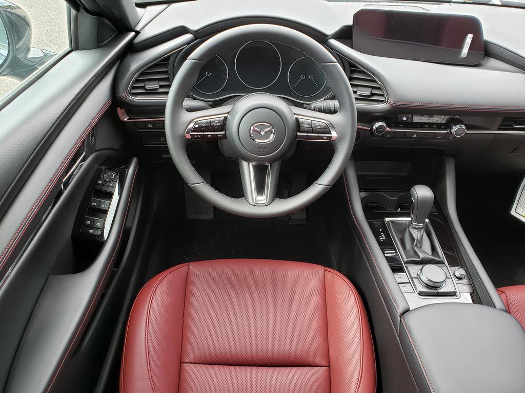 New 2025 MAZDA MAZDA3 Carbon image 10