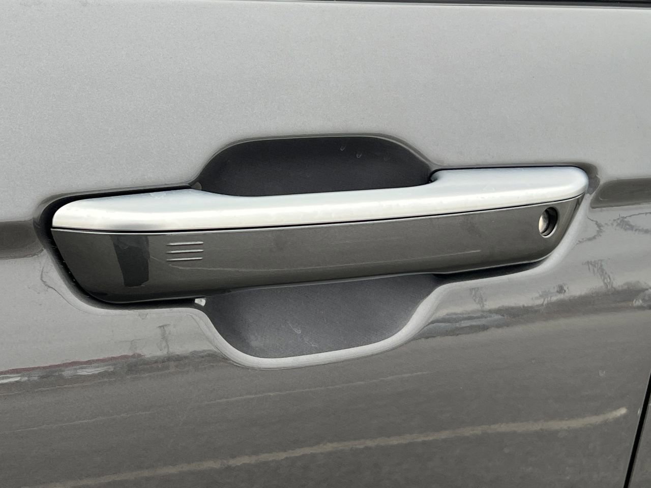 Used 2025 Jeep Grand Cherokee Summit image 45