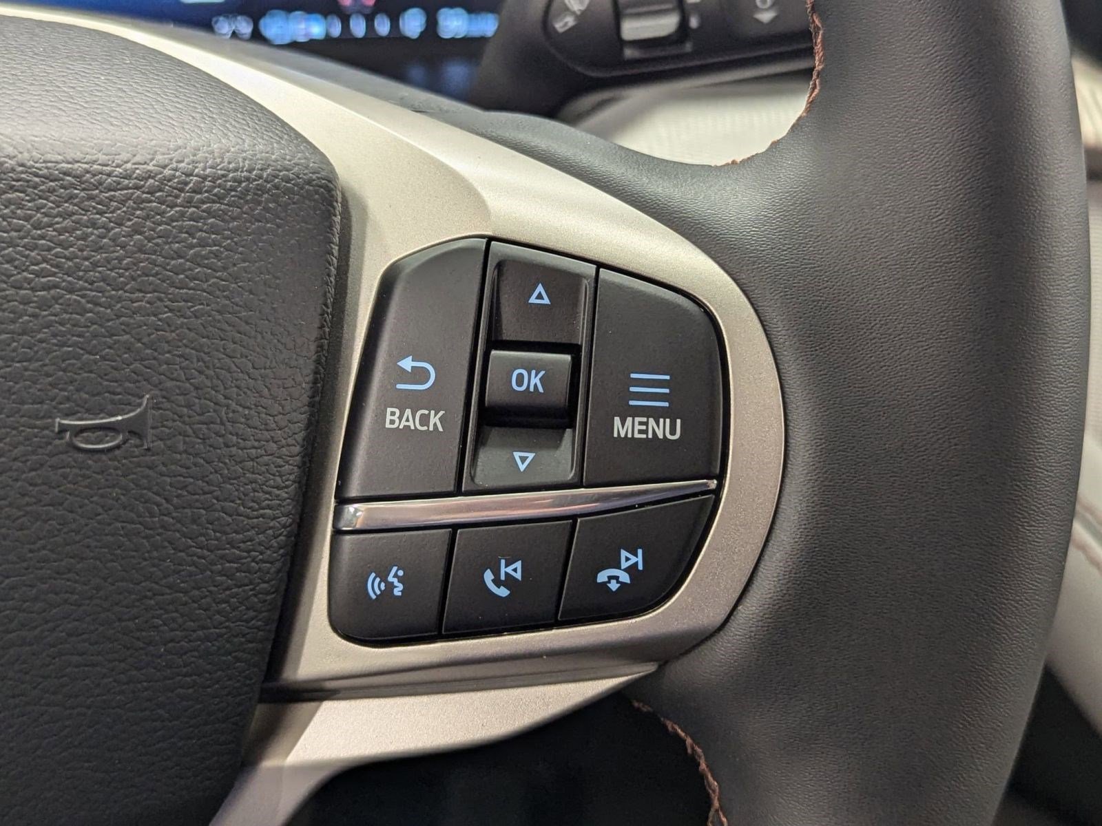 New 2026 Ford Explorer Active w/ Active Comfort Package image 22