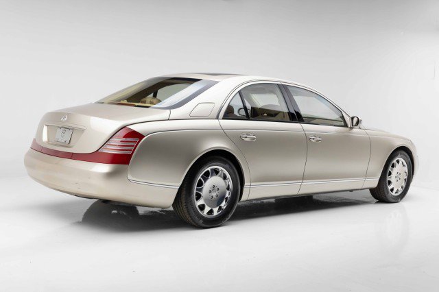 Used 2004 Maybach 57 image 11