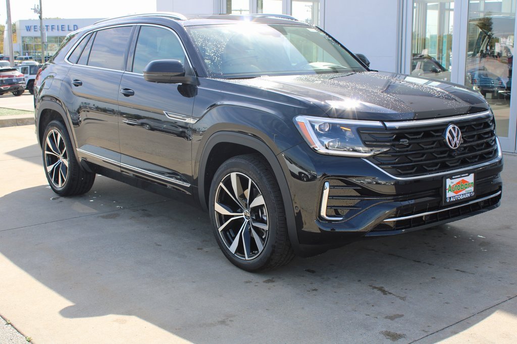 New 2026 Volkswagen Atlas Cross Sport SEL Premium R-Line image 1