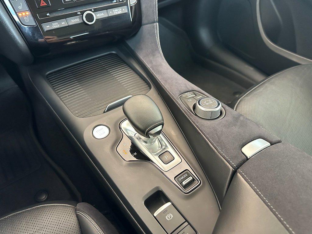 Used 2022 INFINITI QX50 Sensory image 23