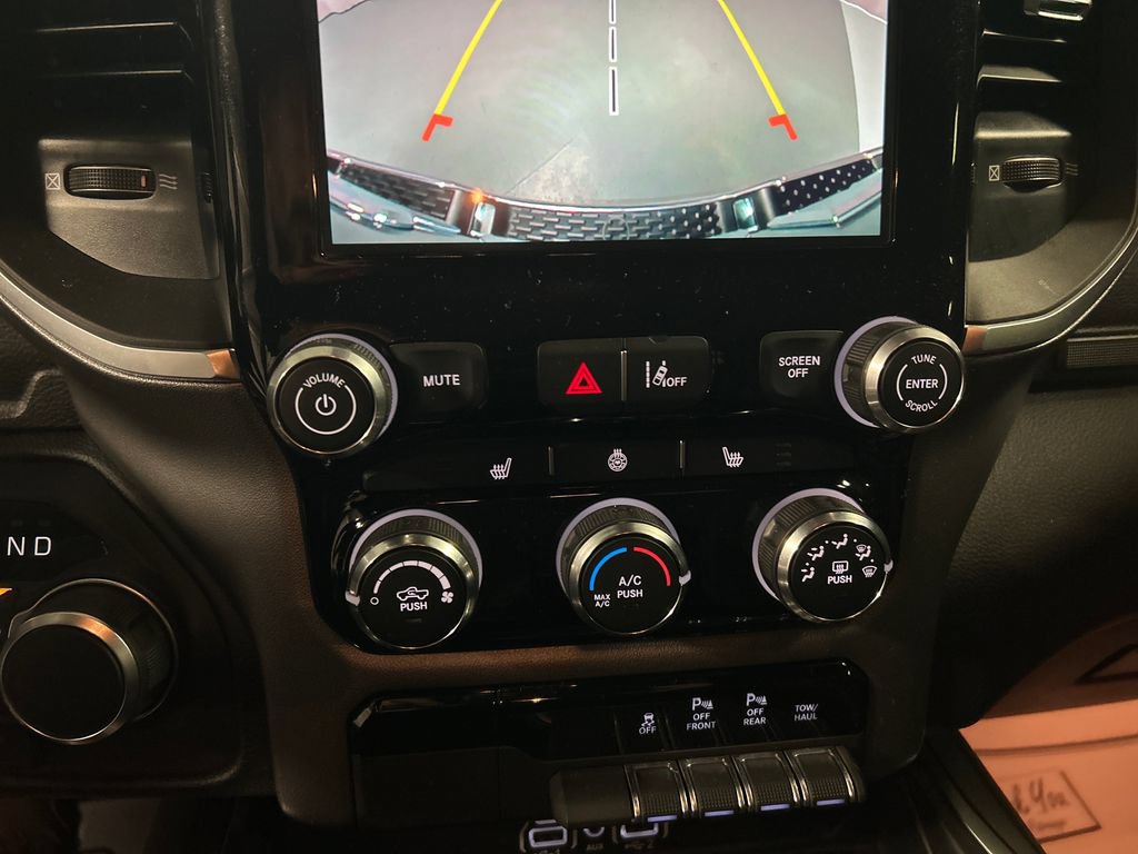 Used 2025 RAM 1500 Big Horn AWD/4WD image 18