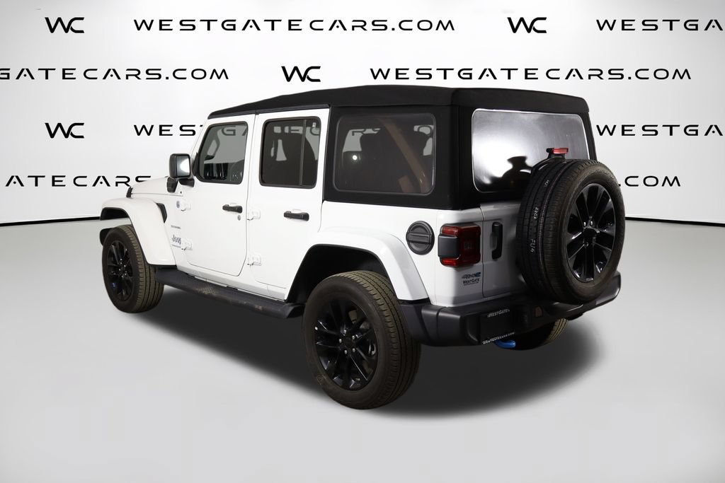 Used 2023 Jeep Wrangler Unlimited Sahara w/ Cold Weather Group AWD/4WD image 47