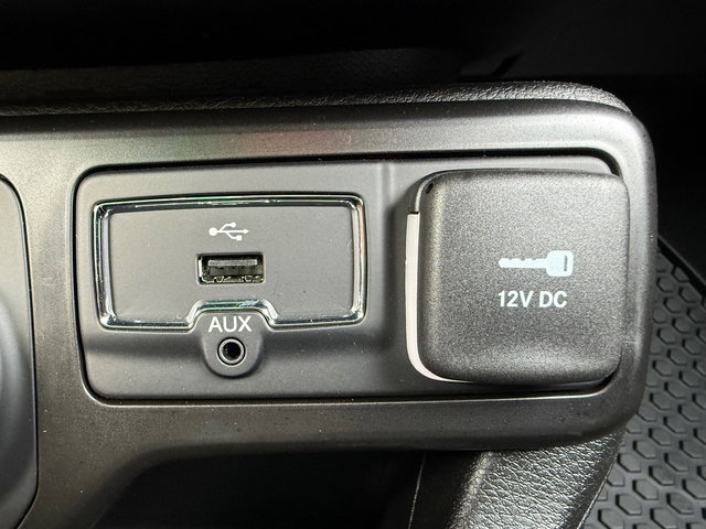 Used 2023 Jeep Renegade Altitude w/ Convenience Group I image 26