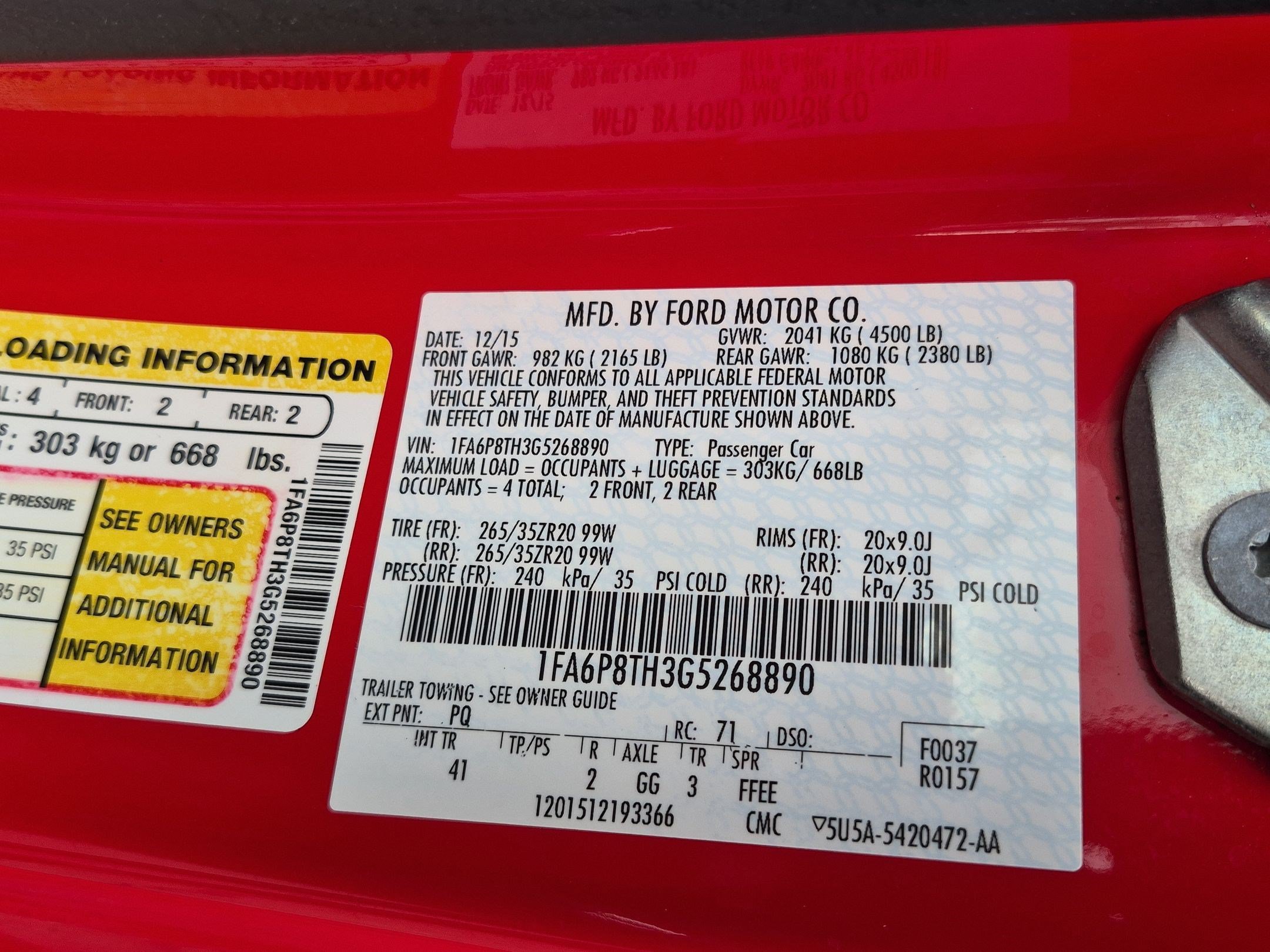 Used 2016 Ford Mustang Premium RWD image 27