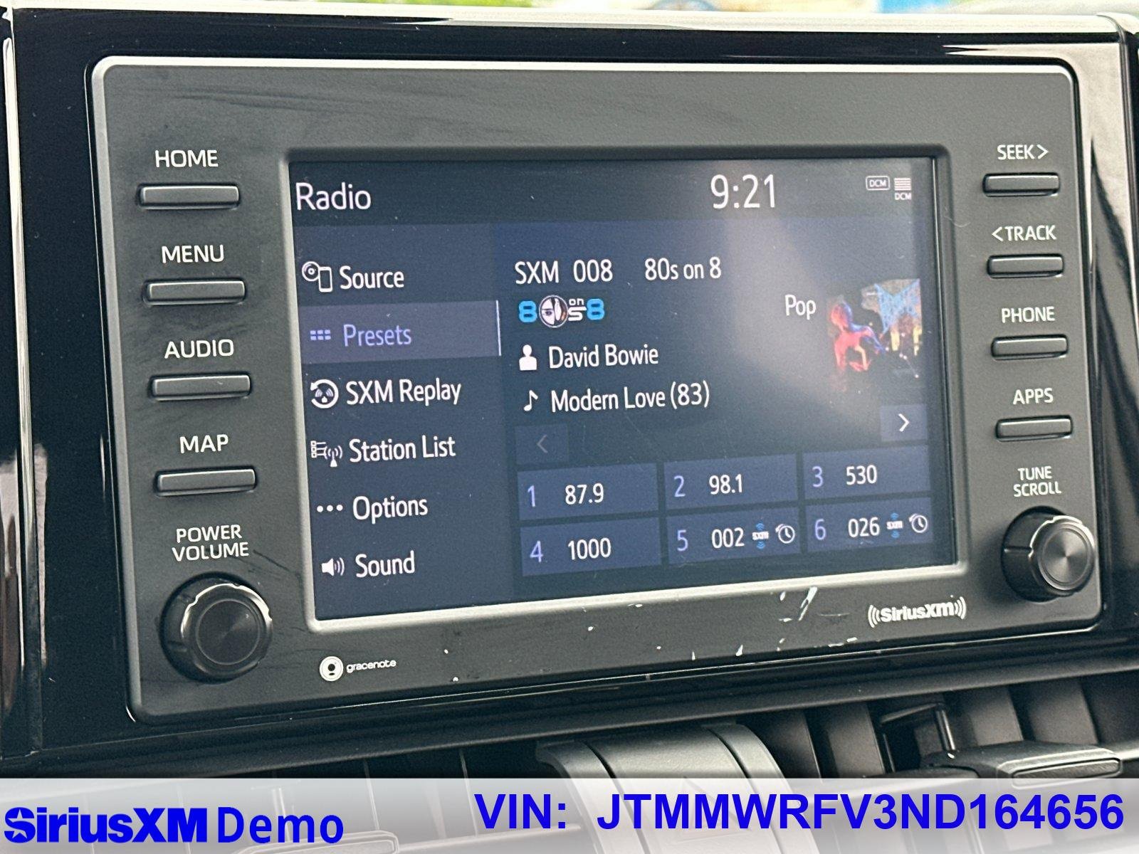 Used 2022 Toyota RAV4 LE image 27