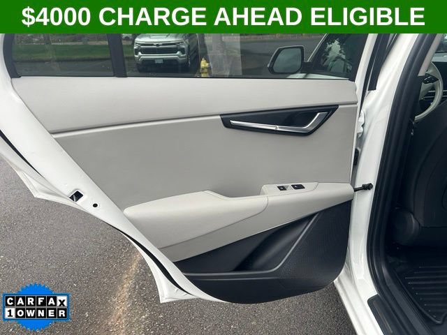 Used 2024 Kia Niro Wave w/ Wave Preserve Package FWD image 10