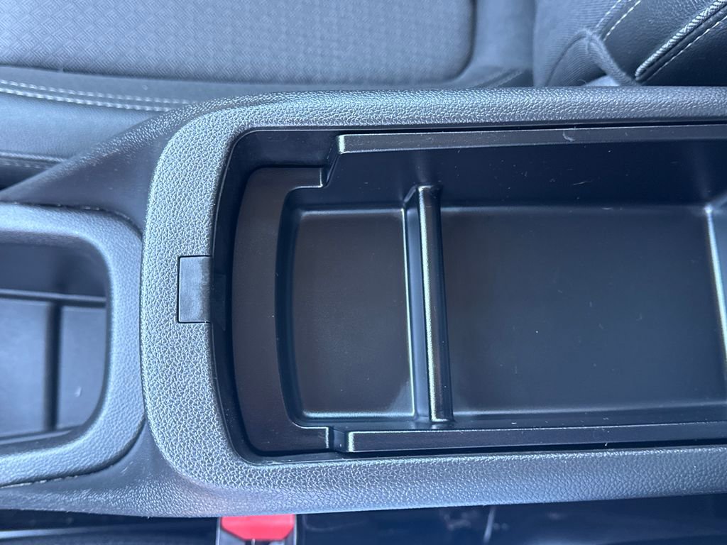 Certified 2022 Buick Encore GX Preferred w/ Sport Touring Package FWD image 22