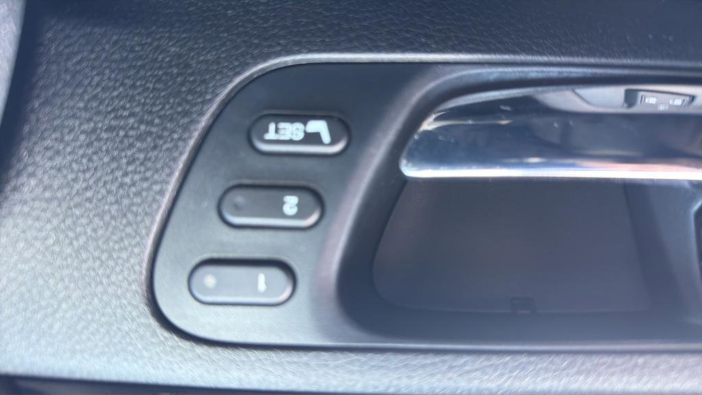 Used 2021 Honda Pilot Elite image 26