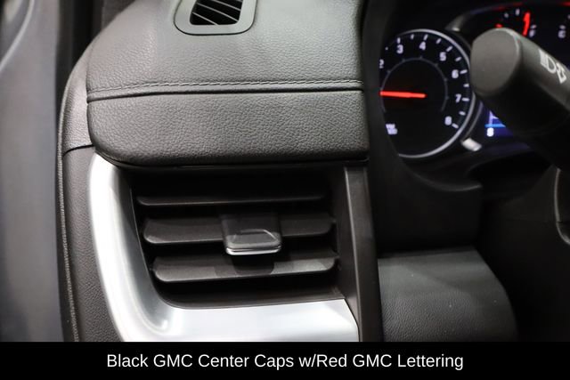 Used 2023 GMC Terrain SLE w/ Driver Convenience Package image 19