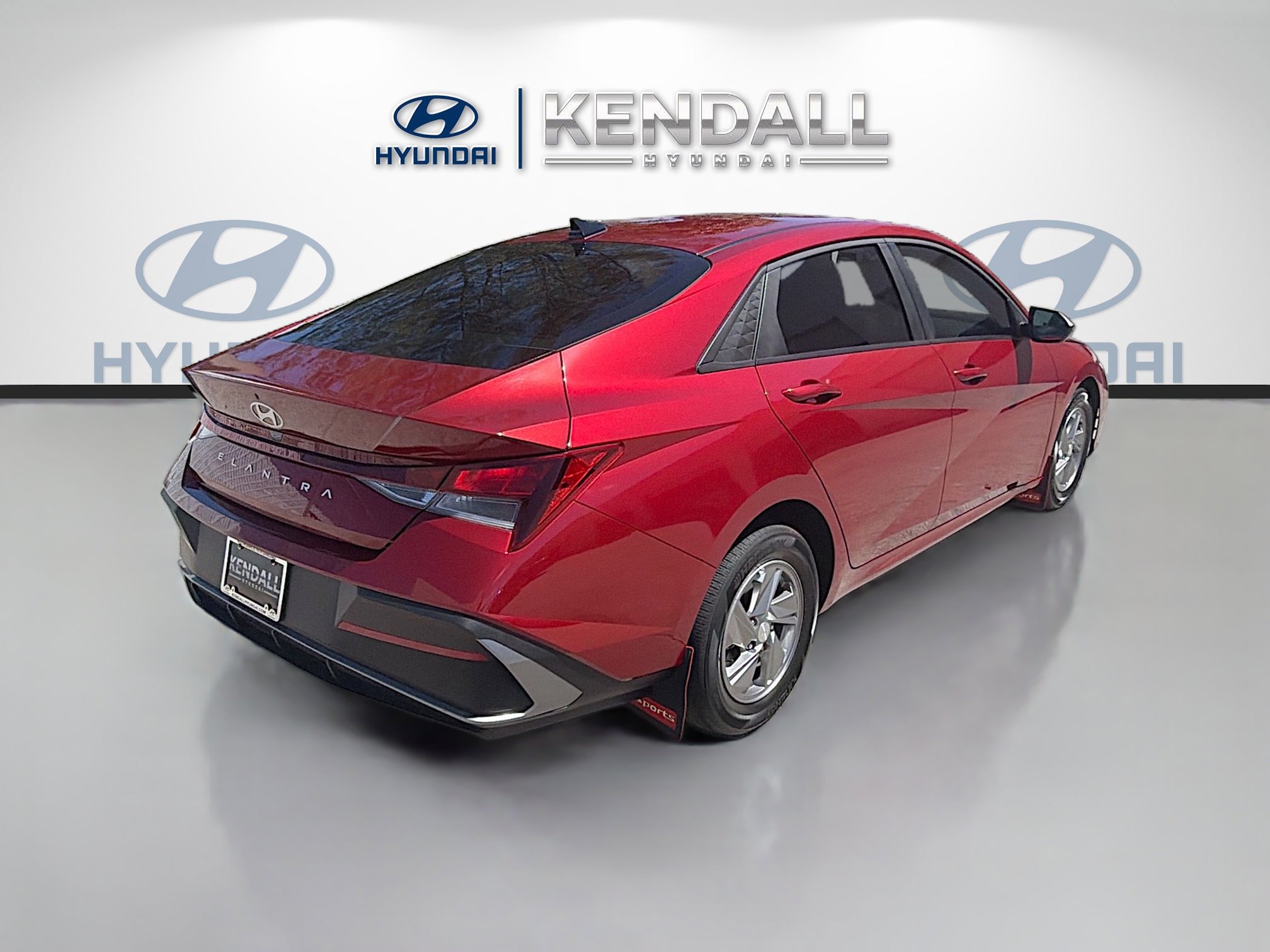 Used 2025 Hyundai Elantra SE image 6