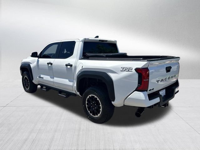 Used 2024 Toyota Tacoma TRD Off-Road AWD/4WD image 8