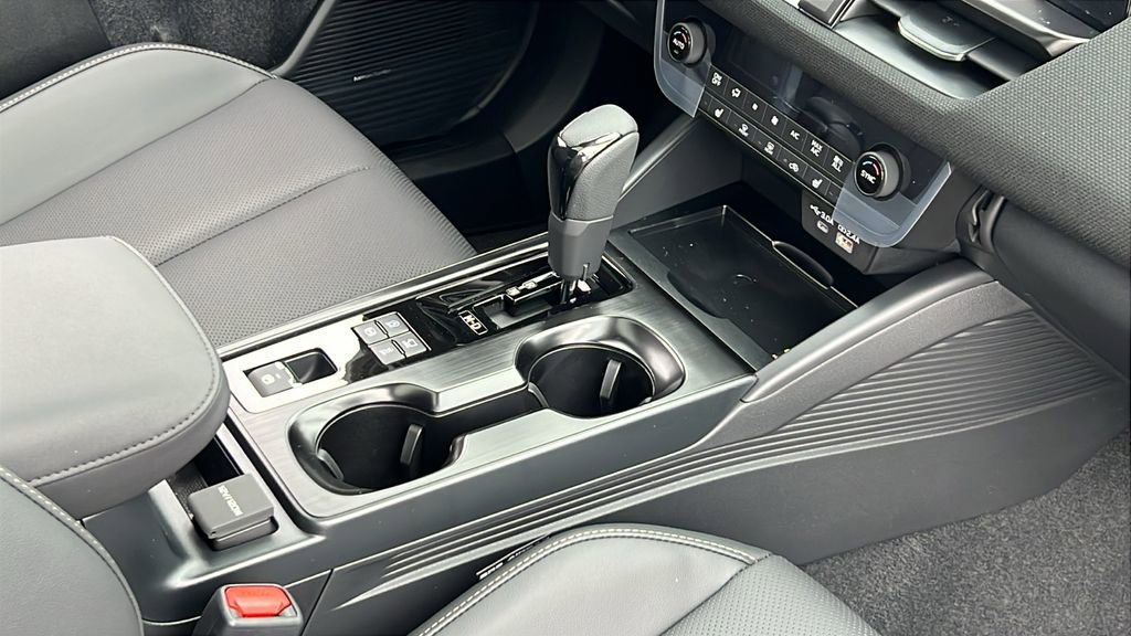 New 2026 Subaru Outback Limited XT image 10