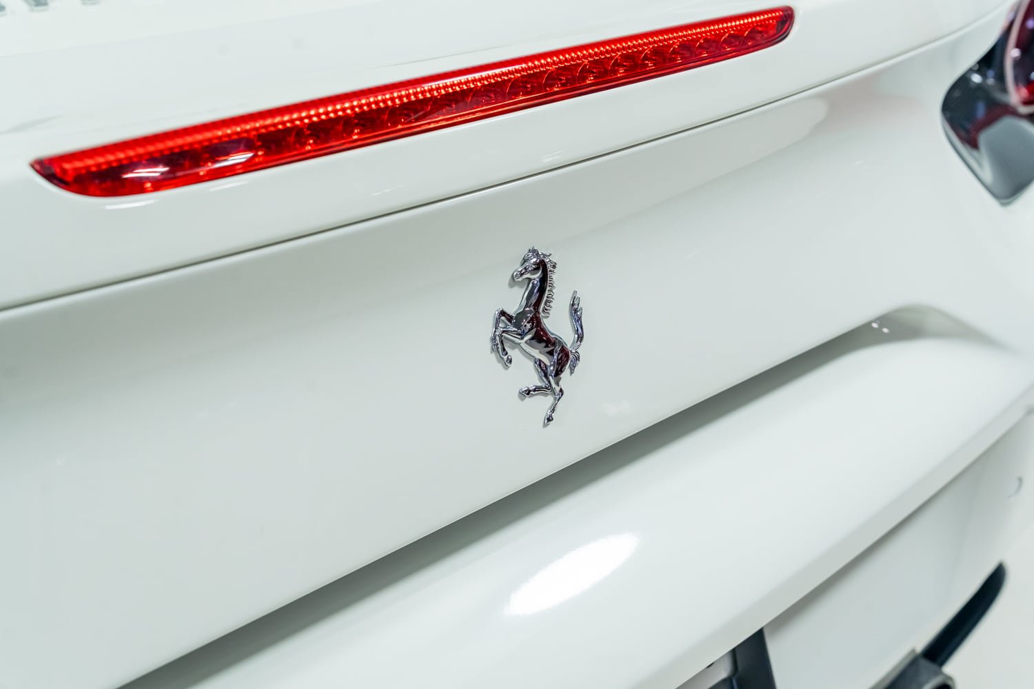 Used 2018 Ferrari 488 Spider RWD image 57