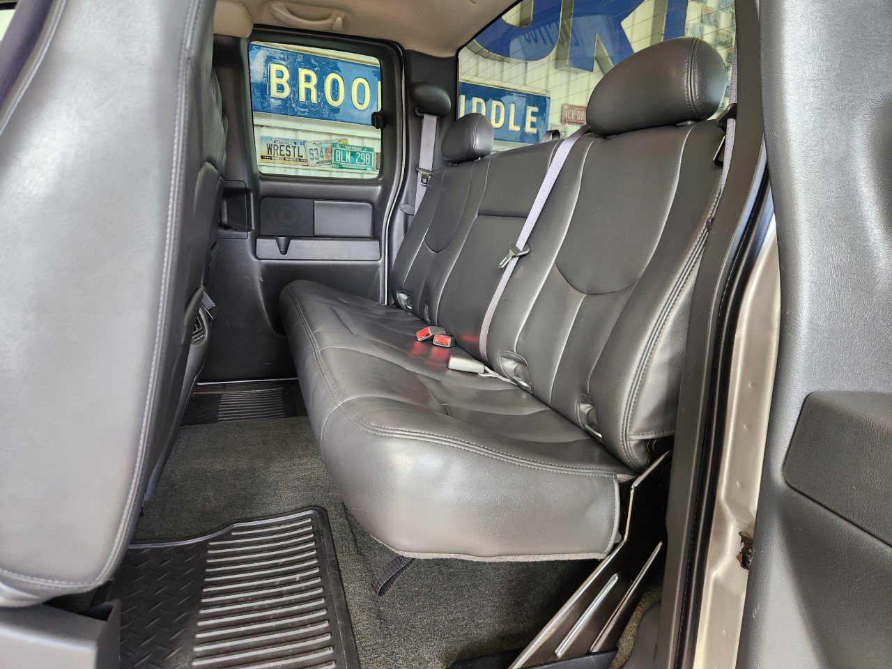 Used 2007 GMC Sierra 2500 SLT w/ Heavy-Duty Power Package image 6