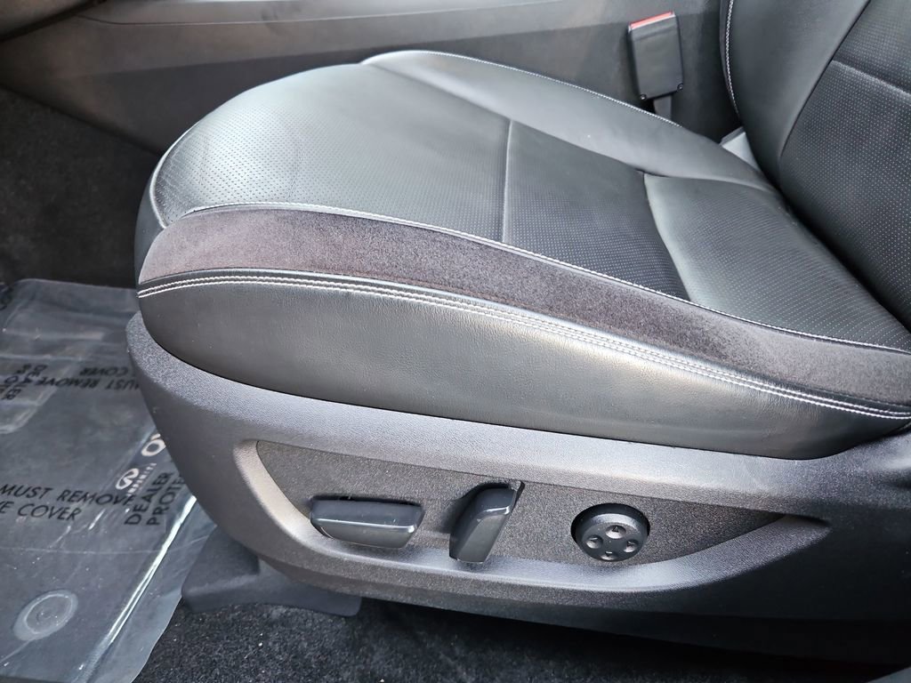 Used 2023 INFINITI QX50 Sport image 28