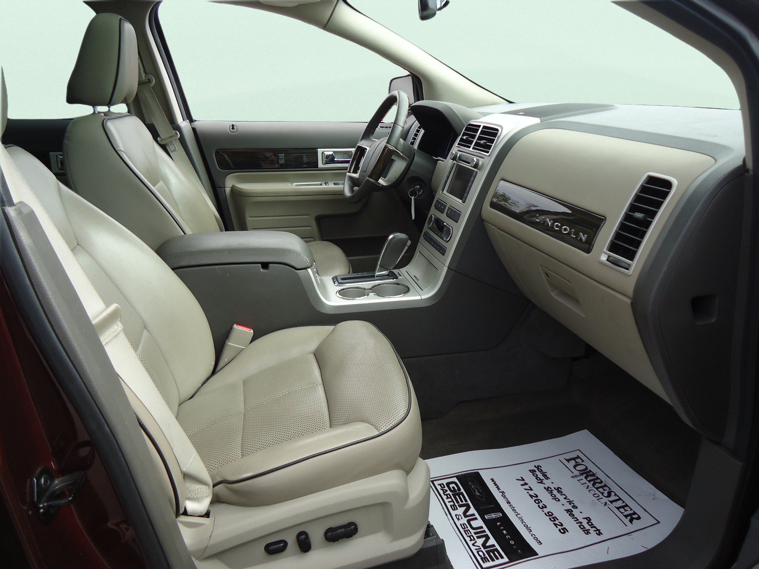 Used 2009 Lincoln MKX AWD image 23