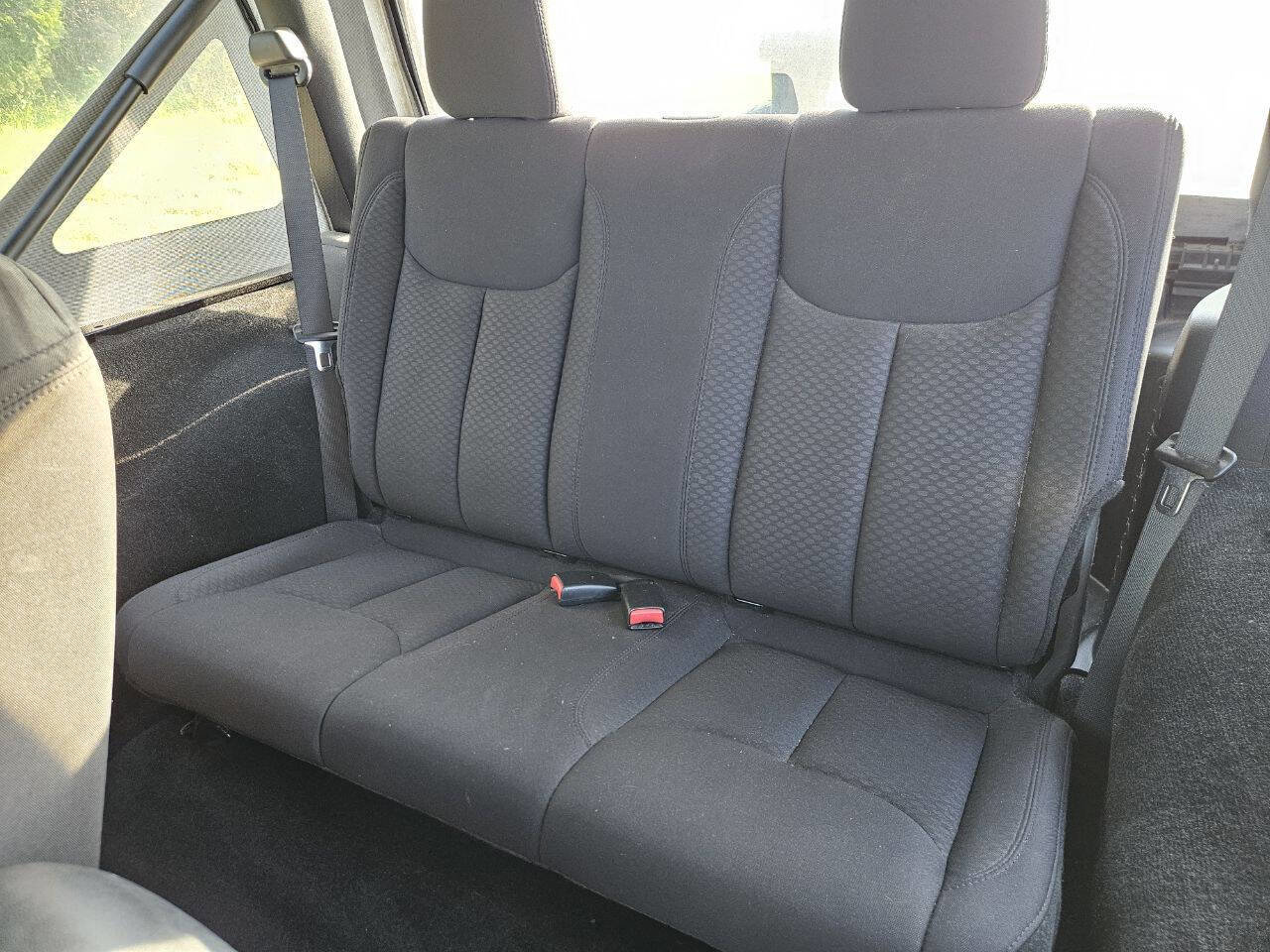 Used 2013 Jeep Wrangler Sport AWD/4WD image 13