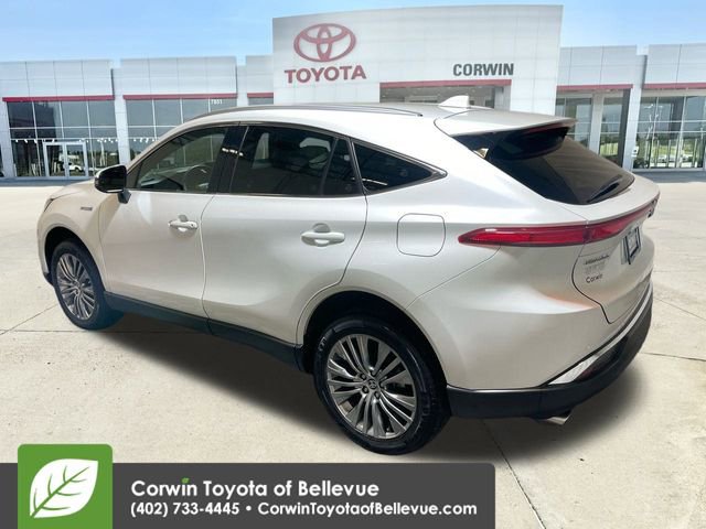 Certified 2021 Toyota Venza Limited image 6