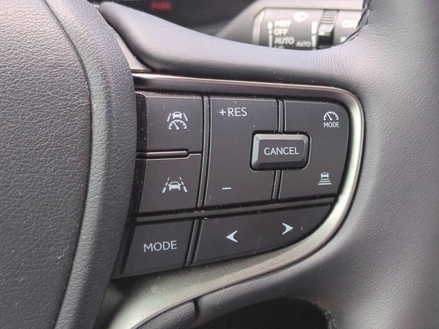 Used 2025 Lexus UX 300h FWD image 23