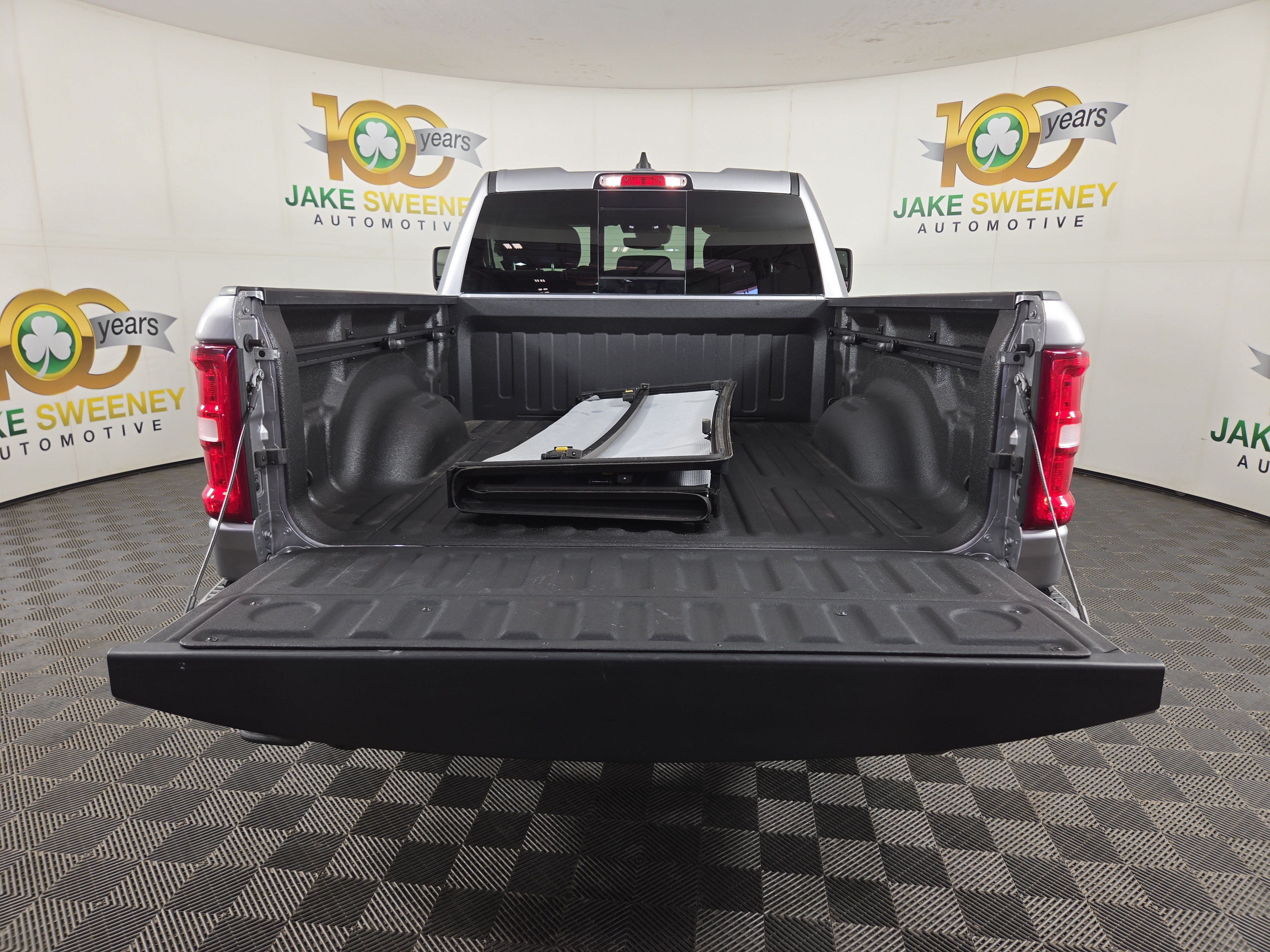 Certified 2025 RAM 1500 Big Horn AWD/4WD image 34