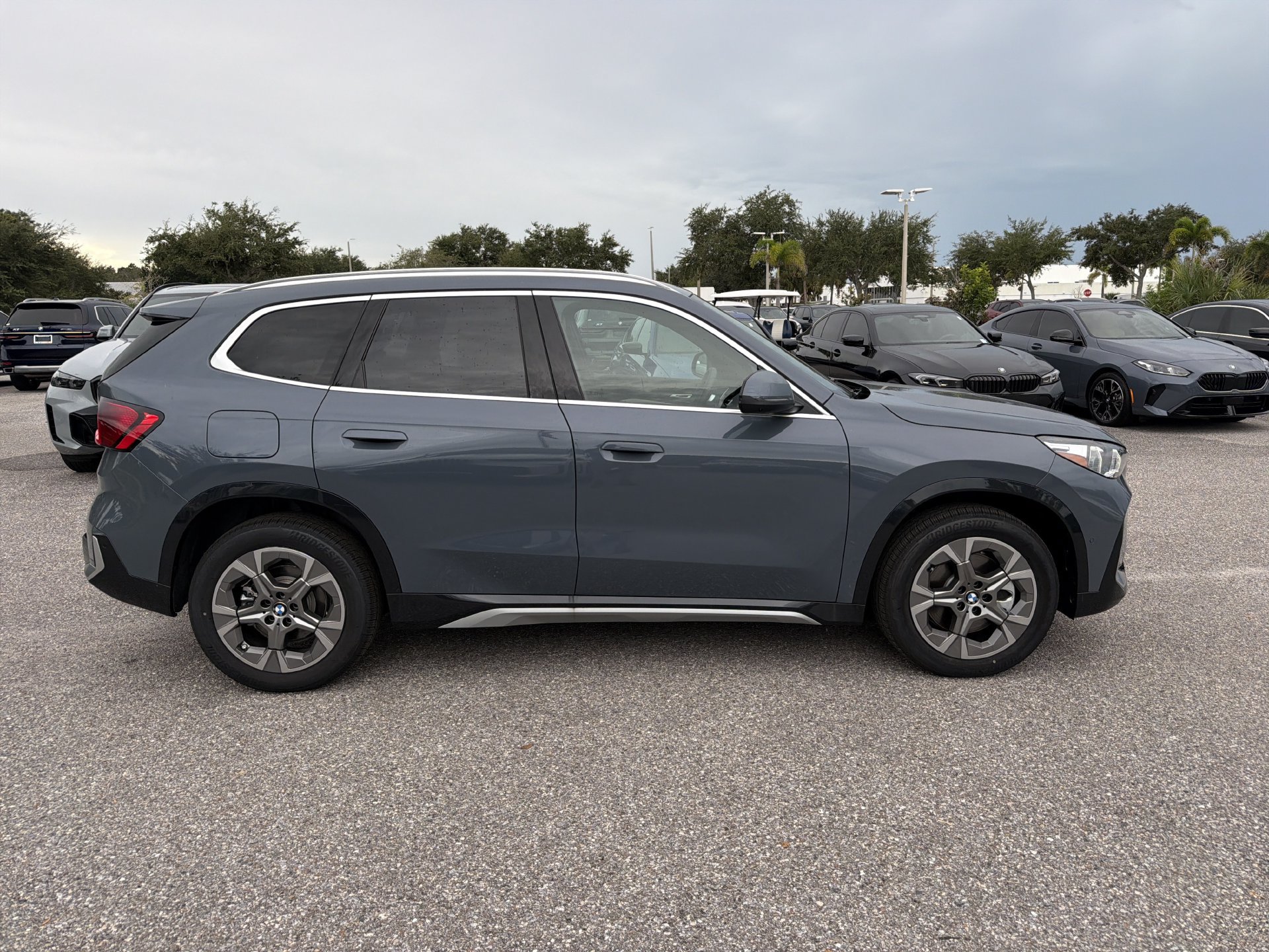 New 2026 BMW X1 xDrive28i AWD/4WD image 3