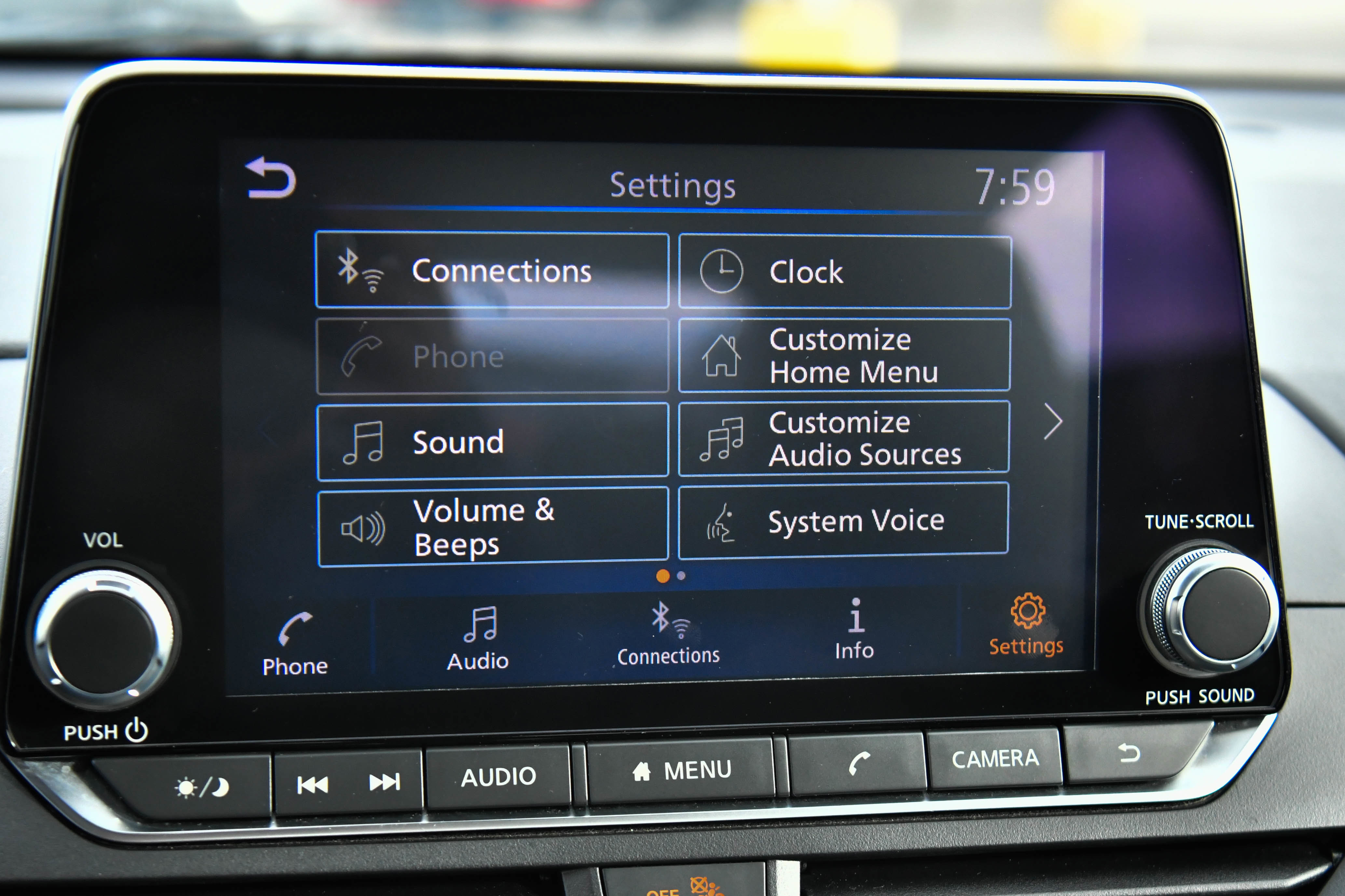 Used 2024 Nissan Altima 2.5 SV image 19