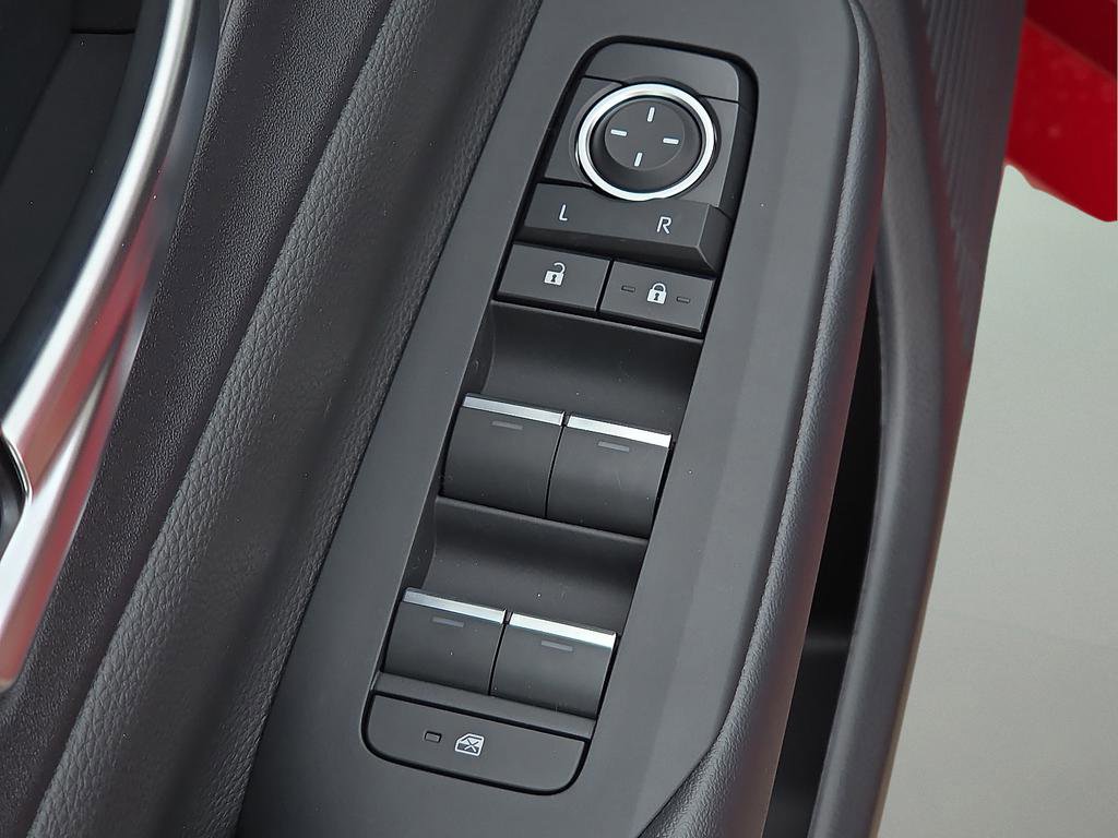 New 2026 Toyota Prius Plug-In Hybrid image 17