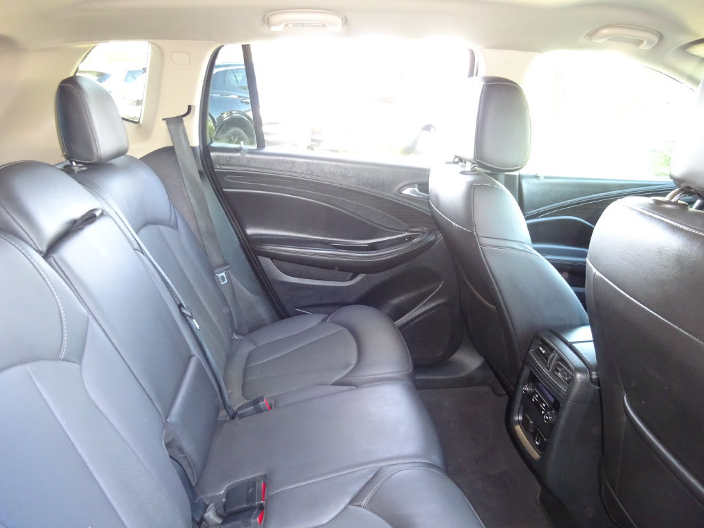 Certified 2017 Buick Envision Essence FWD image 22