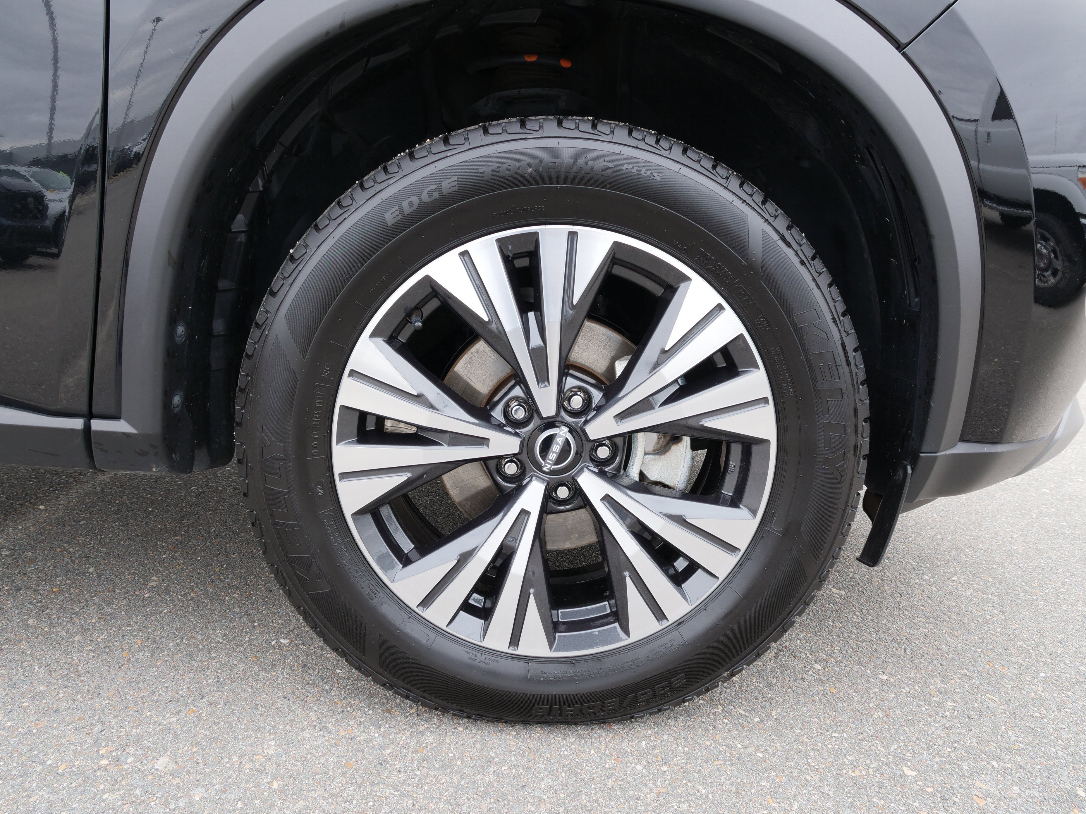 Used 2023 Nissan Rogue SV image 10