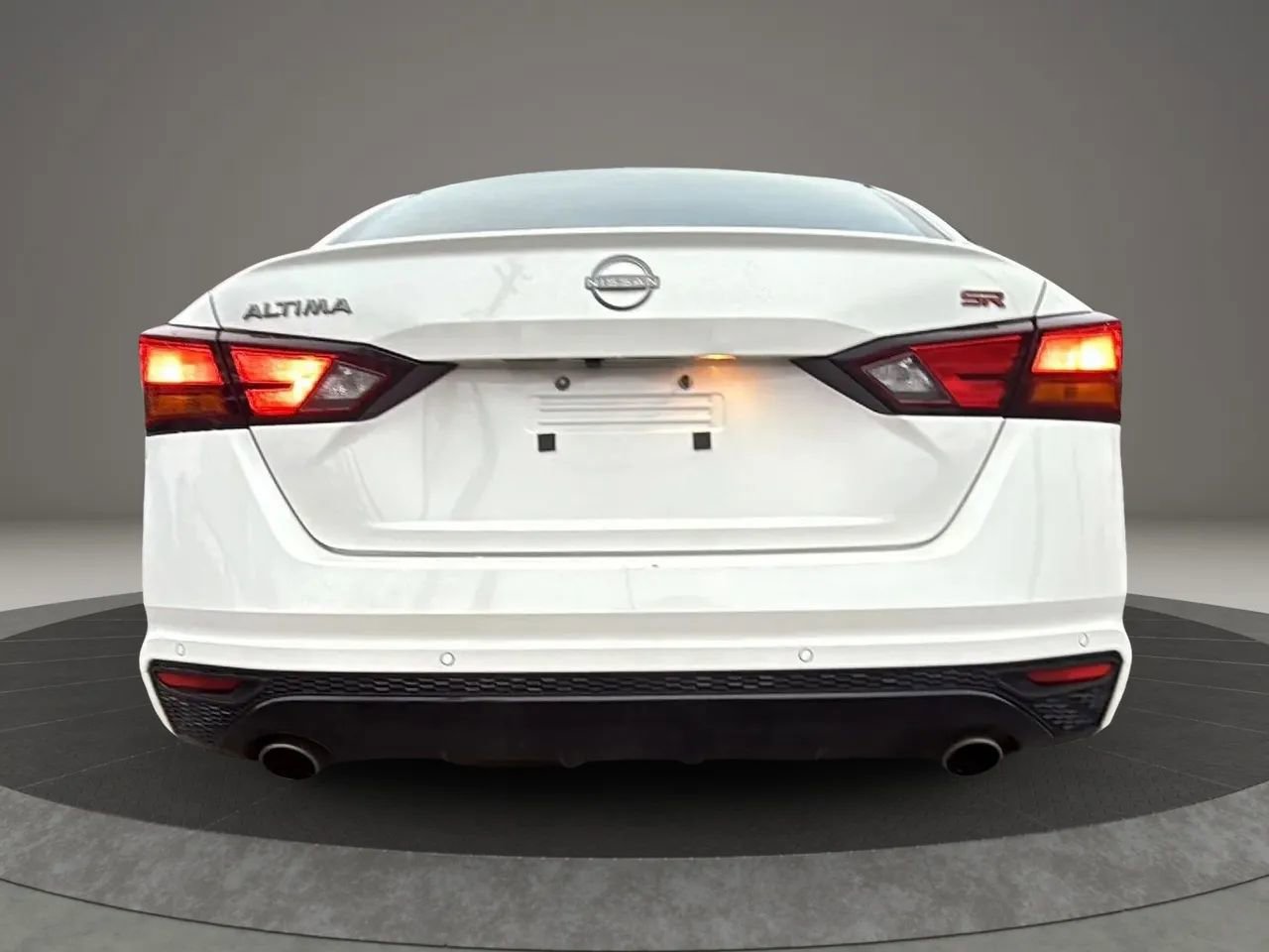 Used 2024 Nissan Altima 2.5 SR image 5