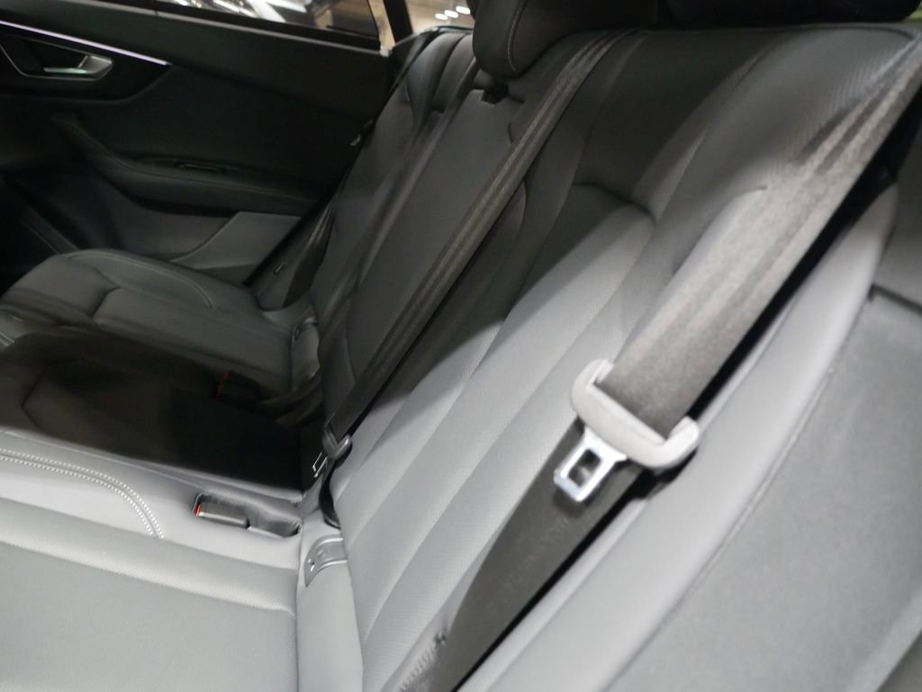 New 2026 Audi Q8 Premium Plus image 25