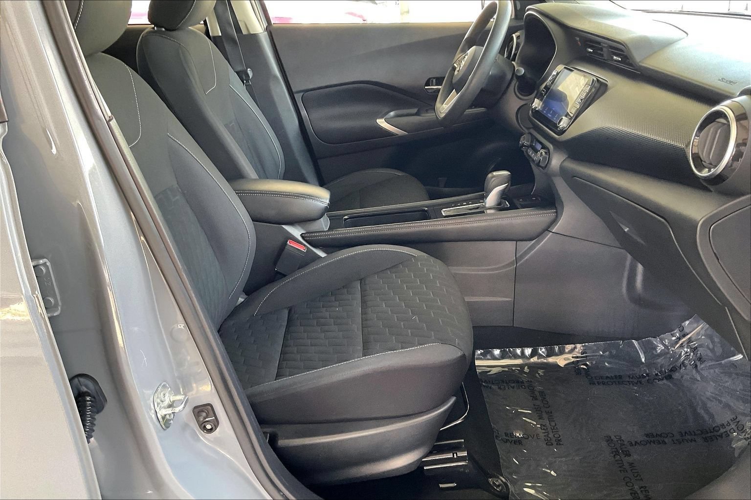 Used 2021 Nissan Kicks SV FWD image 24
